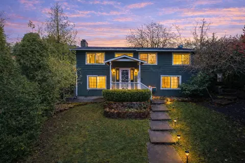 7417 S Prospect St, Tacoma, WA 98409