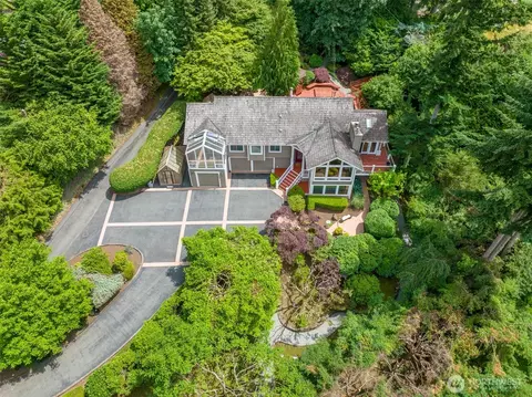 2668 E Lake Sammamish Pkwy NE, Sammamish, WA 98074