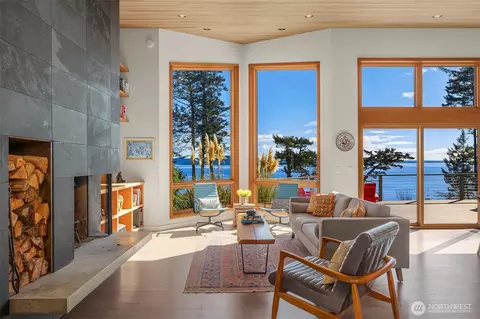 346 Thatcher Pass Rd, Anacortes, WA 98221