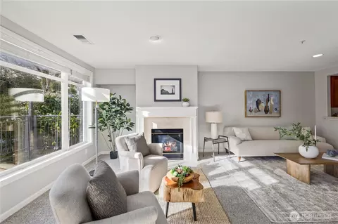 225 4th Ave #A304, Kirkland, WA 98033