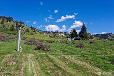 1 Ludwig Hill Rd, Peshastin, WA 98847