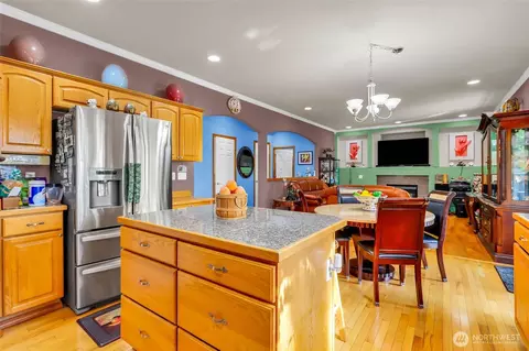 Kitchen - 10209 28th Dr SE, Everett, WA 98208 photo 1 of 3