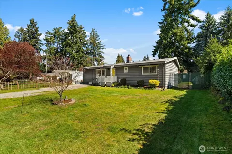 20220 8th Ave S, Des Moines, WA 98198
