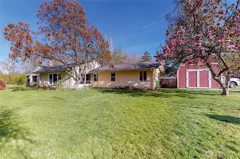 Exterior - 821 E Chestnut St, Walla Walla, WA 99362 photo 10 of 16