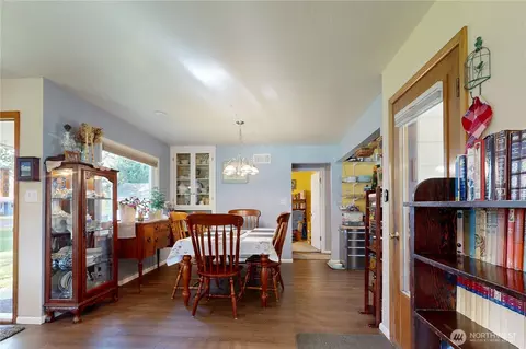 Dining - 821 E Chestnut St, Walla Walla, WA 99362 photo 1 of 2