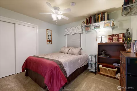 Bedroom - 821 E Chestnut St, Walla Walla, WA 99362 photo 1 of 3