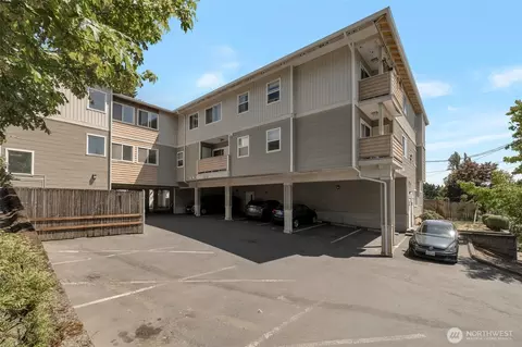 11424 1st Ave S #103, Seattle, WA 98168