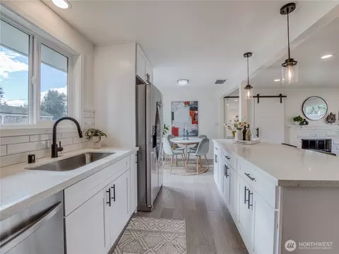 Kitchen - 18 232nd Pl SW, Bothell, WA 98021 photo 3 of 3