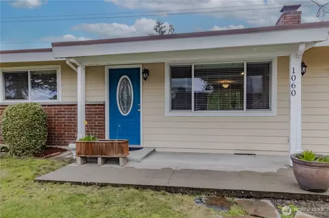 1060 Lynnwood Ave NE, Renton, WA 98056