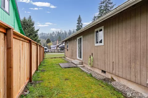 Exterior - 401 Mill Ave SE, Orting, WA 98360 photo 5 of 5