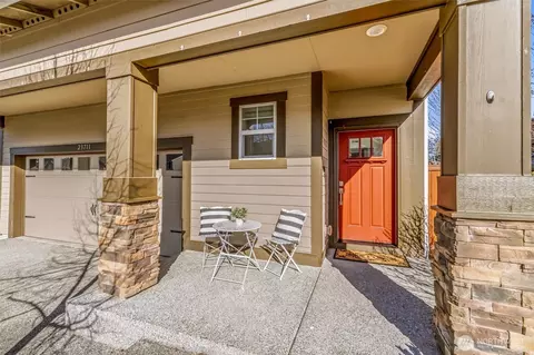 Exterior - 23711 43 Dr SE, Bothell, WA 98021 photo 3 of 8