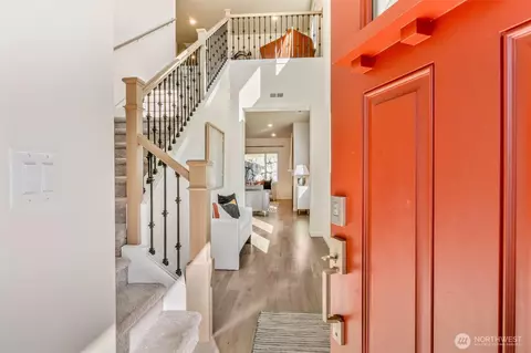 Entry Way - 23711 43 Dr SE, Bothell, WA 98021 photo 1 of 3