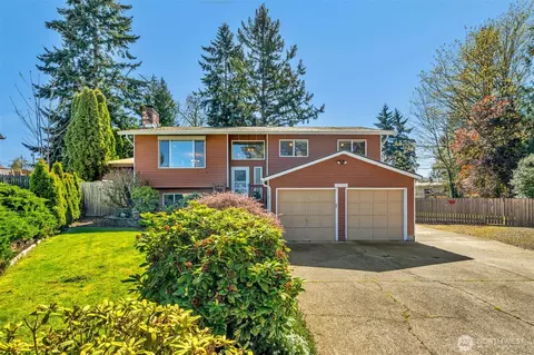 10711 SE 232 Pl, Kent, WA 98031