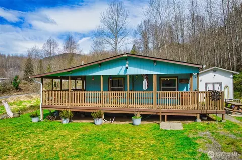 404 Meade Hill Rd, Glenoma, WA 98336