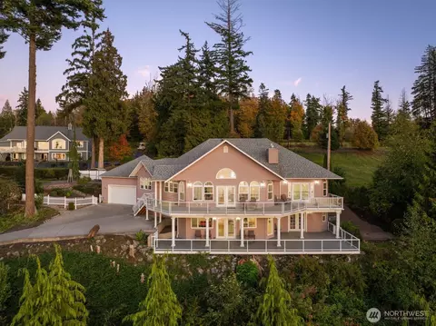 5913 Normar Pl, Blaine, WA 98230