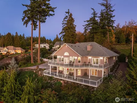 5913 Normar Pl, Blaine, WA 98230