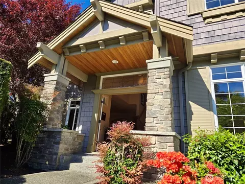 4569 162nd Ln SE, Bellevue, WA 98006