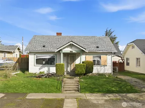 219 E 46th St, Tacoma, WA 98404