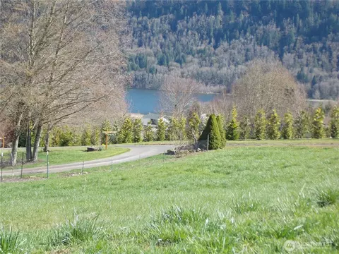 150 Elk Ridge Rd, Mossyrock, WA 98564