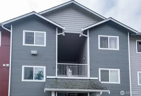 1651 SW Mulberry #E303, Oak Harbor, WA 98277
