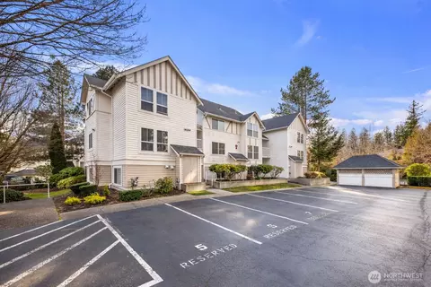 4421 249th SE, Issaquah, WA 98029
