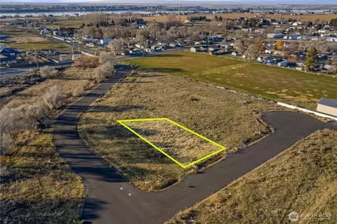 6 Valley Rd NE #6, Moses Lake, WA 98837