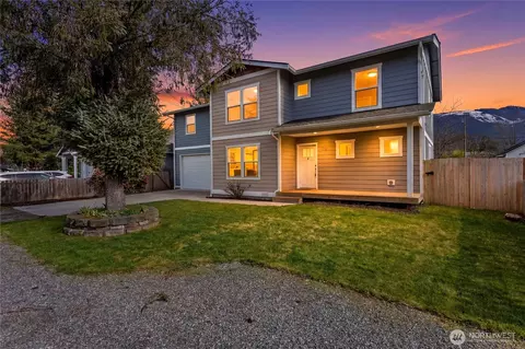315 Orchard Ave, Gold Bar, WA 98251