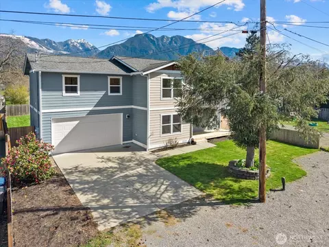 315 Orchard Ave, Gold Bar, WA 98251