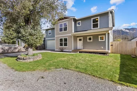 315 Orchard Ave, Gold Bar, WA 98251