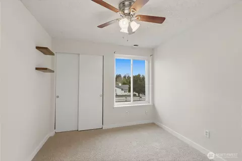 Bedroom - 21717 50th Ave E, Spanaway, WA 98387 photo 3 of 6