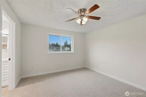 Bedroom - 21717 50th Ave E, Spanaway, WA 98387 photo 2 of 6