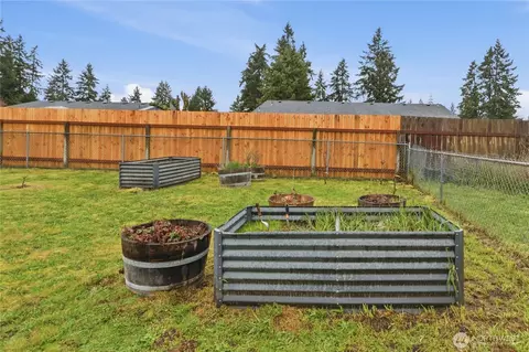 Exterior - 21717 50th Ave E, Spanaway, WA 98387 photo 5 of 6