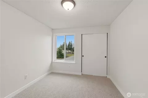 Bedroom - 21717 50th Ave E, Spanaway, WA 98387 photo 6 of 6