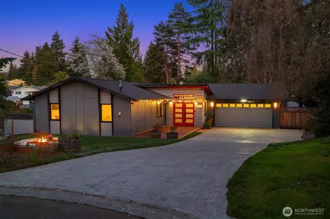 12211 SE 63rd Pl, Bellevue, WA 98006