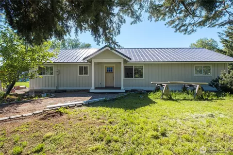 120 Three Lakes Rd, Cle Elum, WA 98922