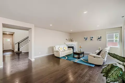 Living - 4129 187th Pl SE, Bothell, WA 98012 photo 1 of 1
