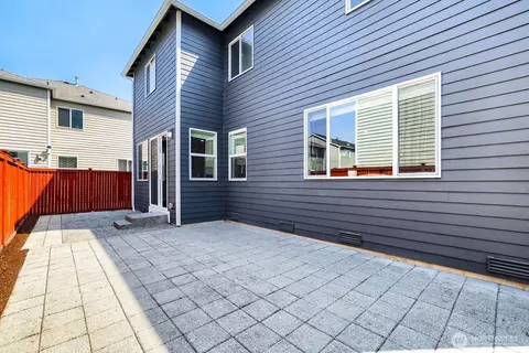 Exterior - 4129 187th Pl SE, Bothell, WA 98012 photo 4 of 4