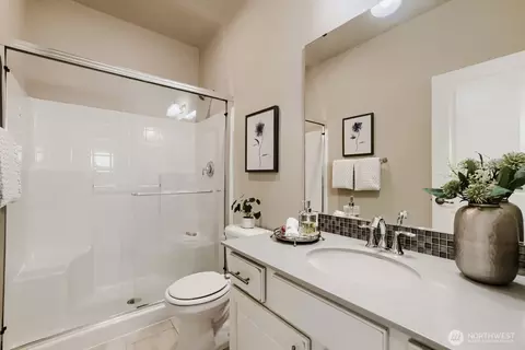Bath - 4129 187th Pl SE, Bothell, WA 98012 photo 5 of 5