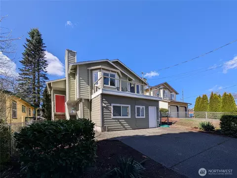 10341 Stone Ave N, Seattle, WA 98133