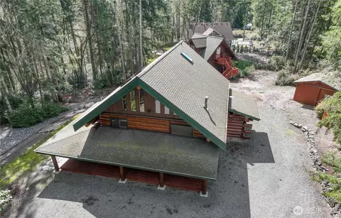 16318 82nd St NW, Lakebay, WA 98349