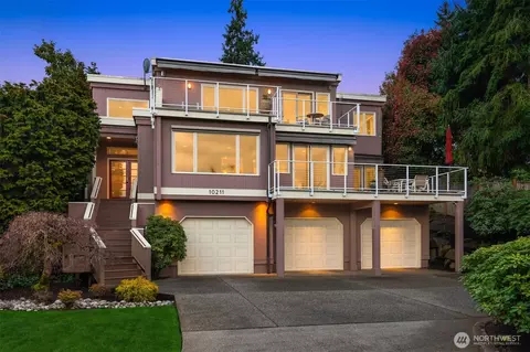 10211 NE 59th St, Kirkland, WA 98033