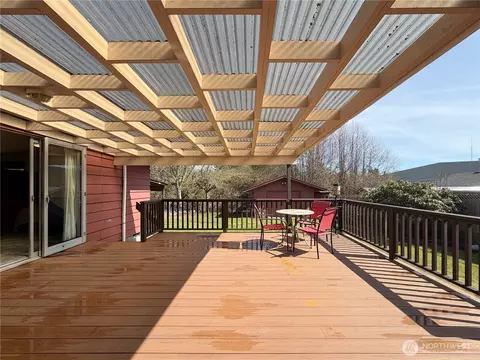 Exterior - 8825 Corbin Dr, Everett, WA 98204 photo 3 of 6
