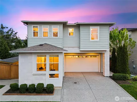 10312 134th Pl NE, Kirkland, WA 98033