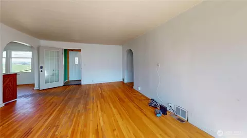 Living - 1803 Juniper, Oroville, WA 98844 photo 4 of 4