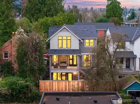 Exterior - 208 35th Ave E, Seattle, WA 98112 photo 6 of 6