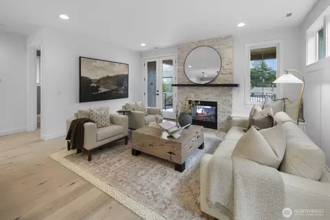 Living - 208 35th Ave E, Seattle, WA 98112 photo 2 of 3