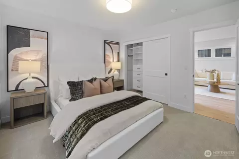Bedroom - 208 35th Ave E, Seattle, WA 98112 photo 6 of 6
