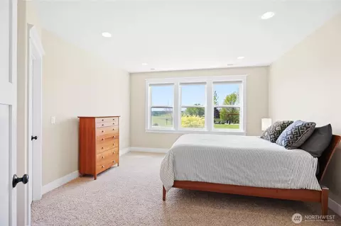 Bedroom - 167 Rawhide Rd, Walla Walla, WA 99362 photo 3 of 4