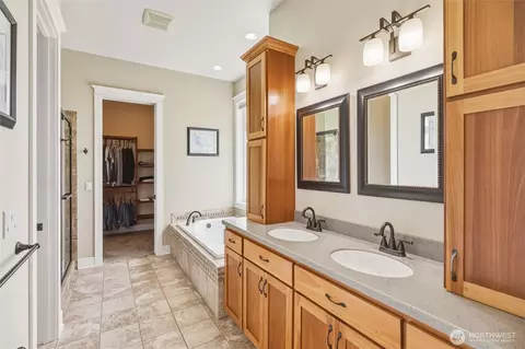 Bath - 167 Rawhide Rd, Walla Walla, WA 99362 photo 1 of 6