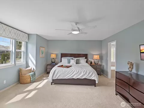 Bedroom - 8902 NE 178th St, Bothell, WA 98011 photo 1 of 4